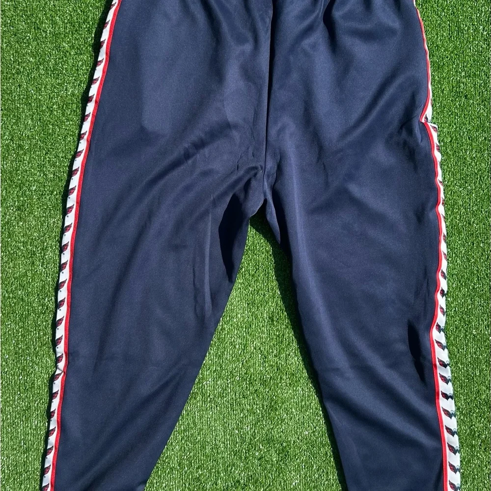 Washington Capitals Stripe Logo Jogger Track Pants Men’s 2XL FOCO NHL NWT Navy - Picture 3 of 14